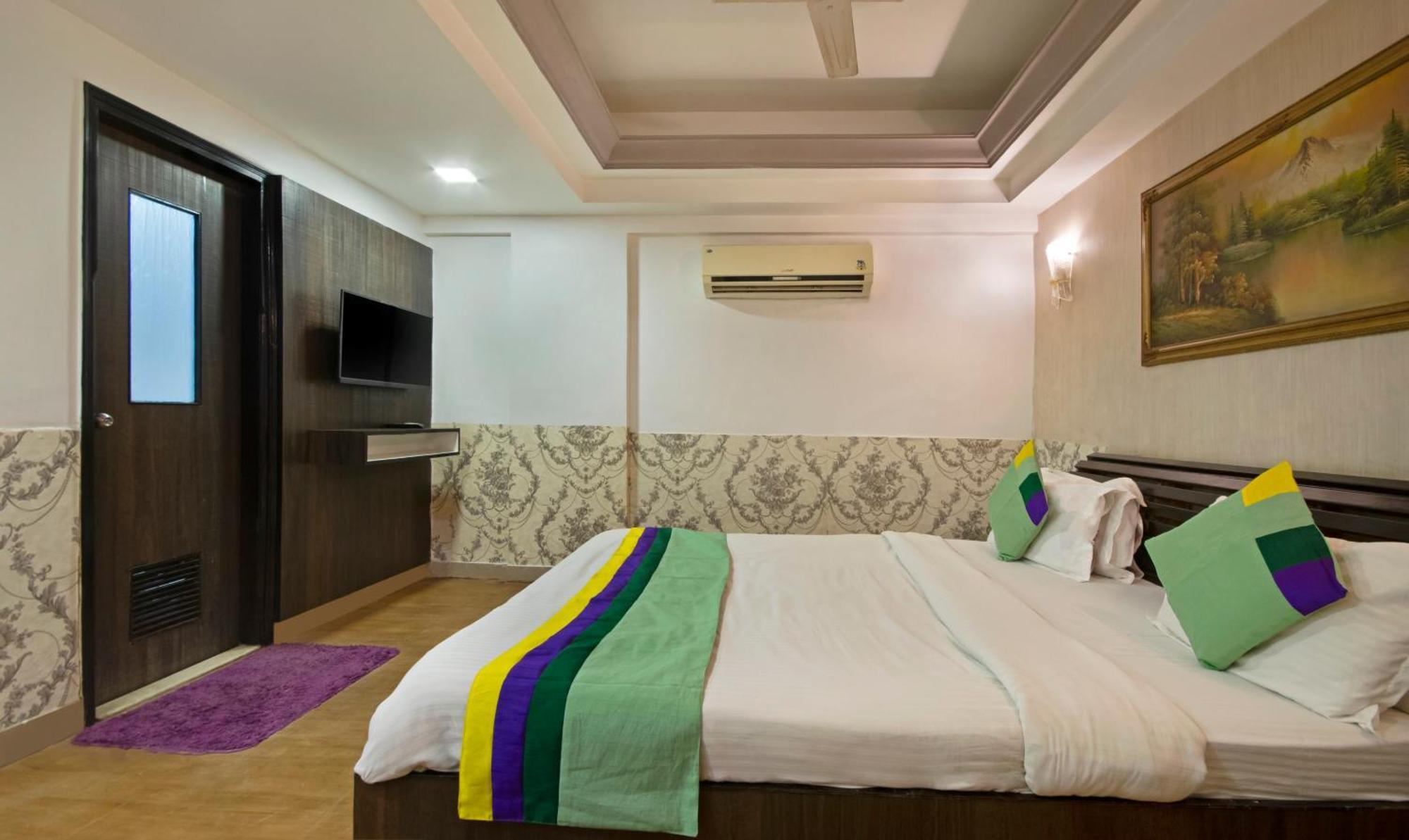 Itsy Hotels Shree Krishna Palace Ahmedabad Exterior photo
